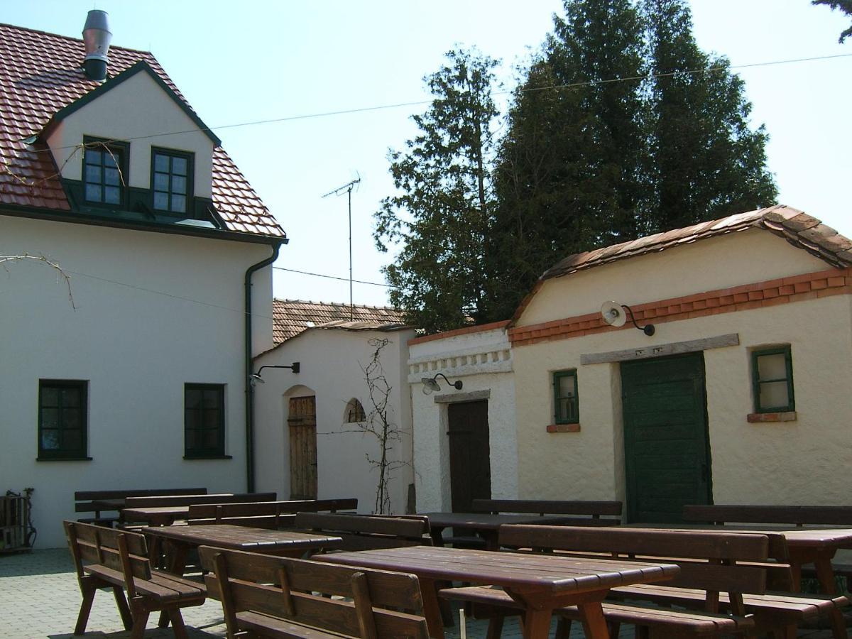 Hanfthal-Hof ลาอันเดอร์ธายา ภายนอก รูปภาพ