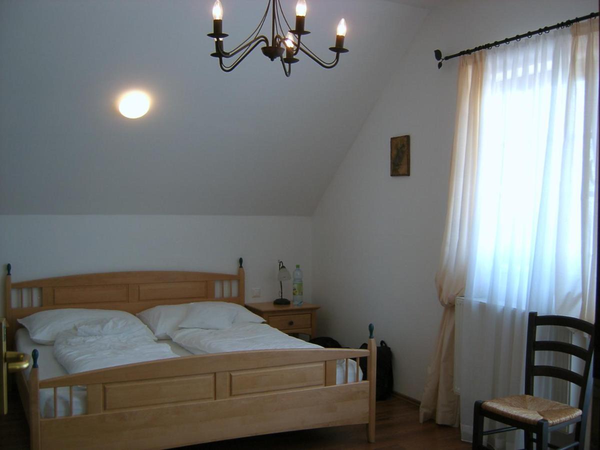 Hanfthal-Hof ลาอันเดอร์ธายา ภายนอก รูปภาพ
